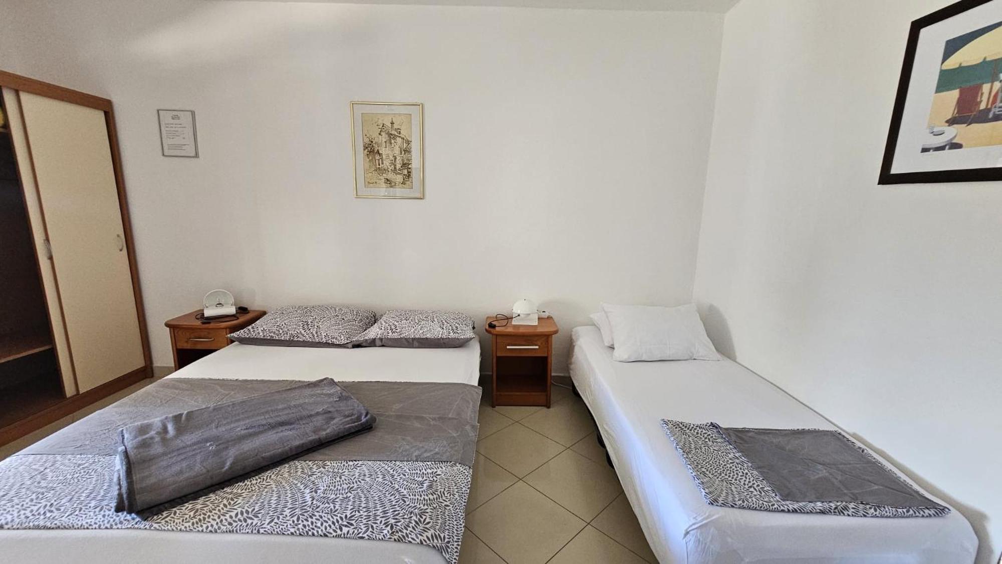 Apartment House Berry Primosten Bagian luar foto