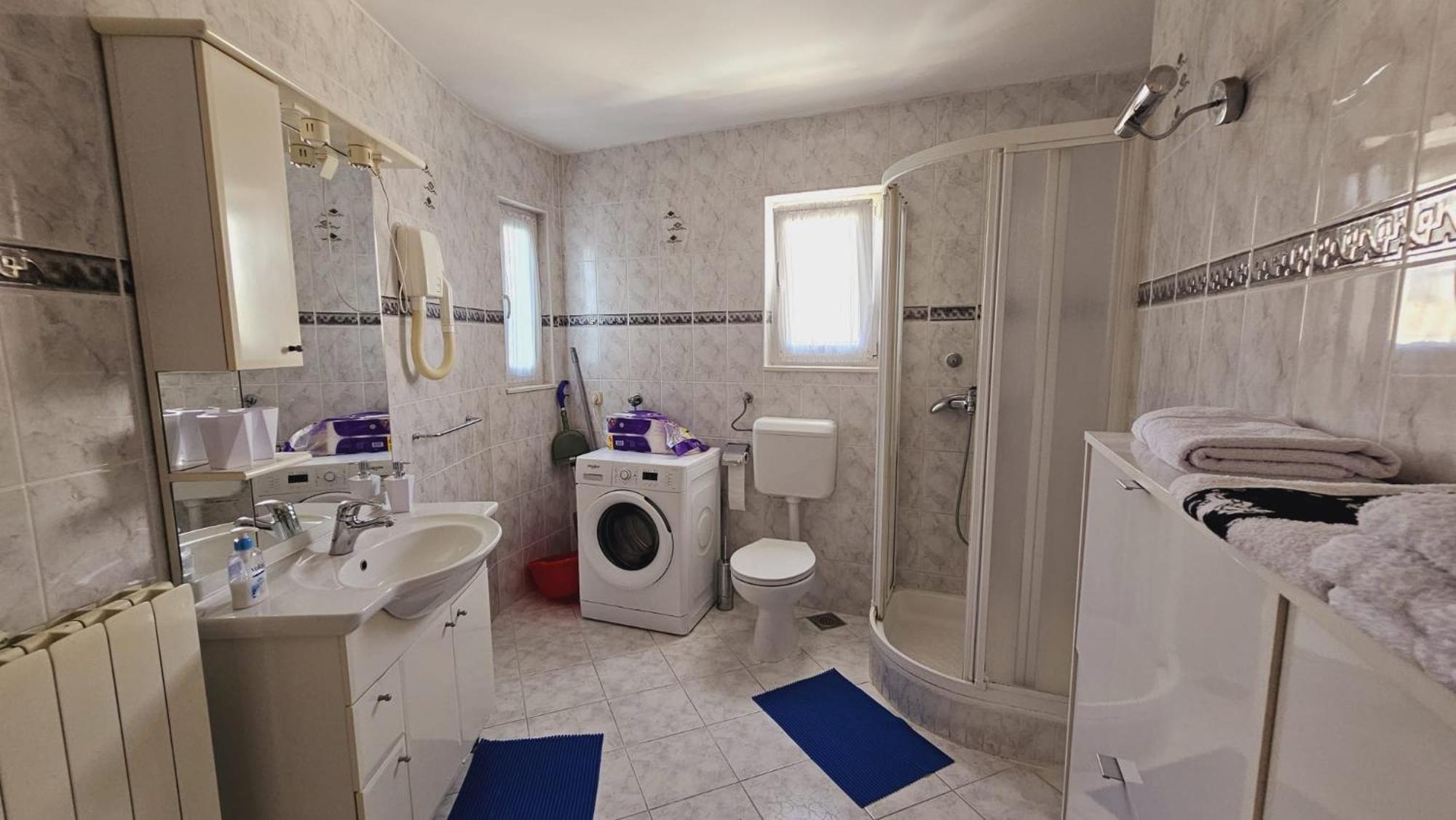 Apartment House Berry Primosten Bagian luar foto
