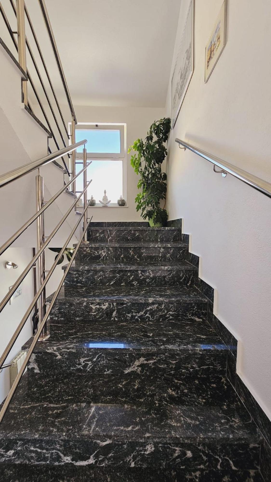 Apartment House Berry Primosten Bagian luar foto