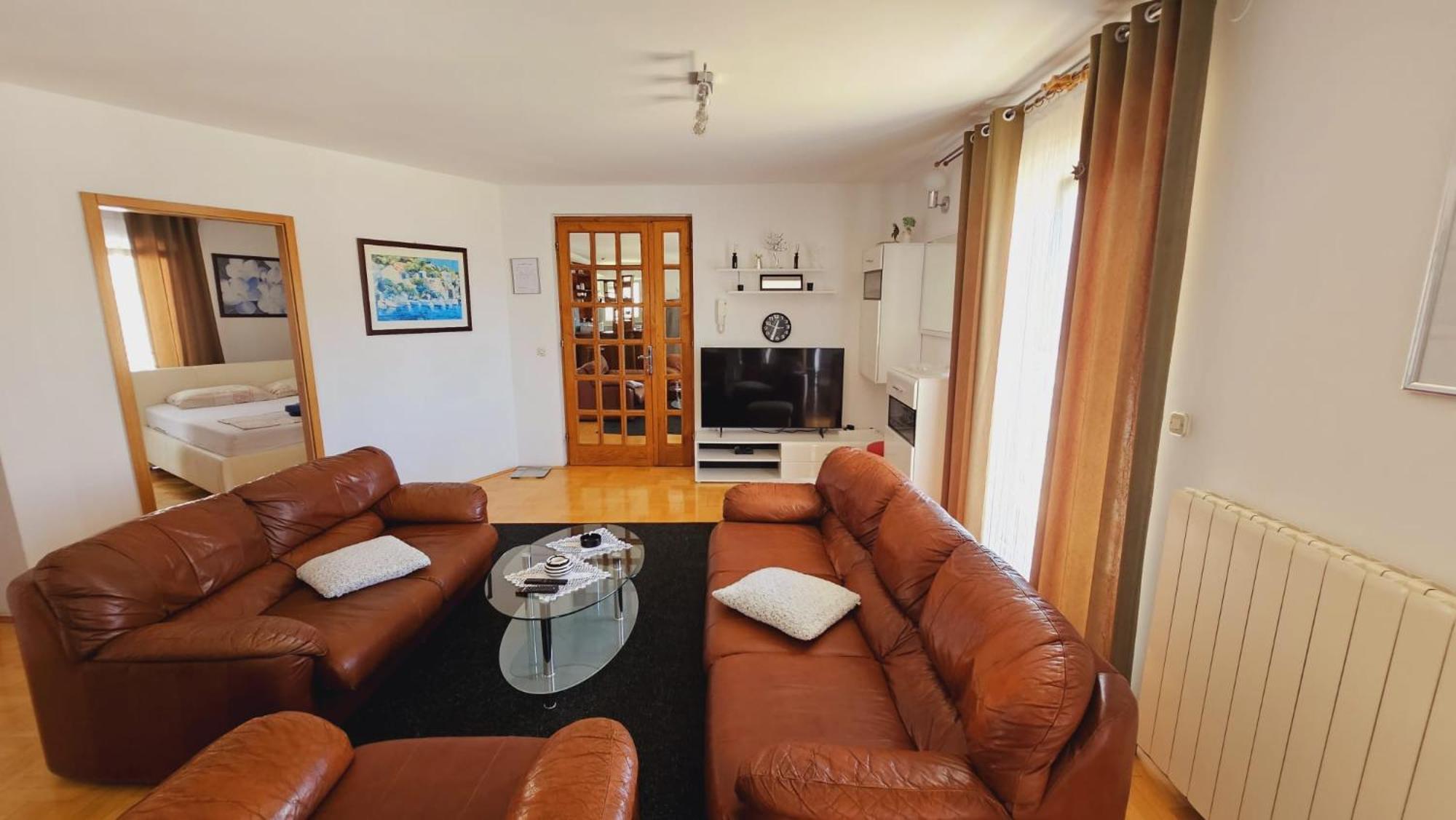 Apartment House Berry Primosten Bagian luar foto