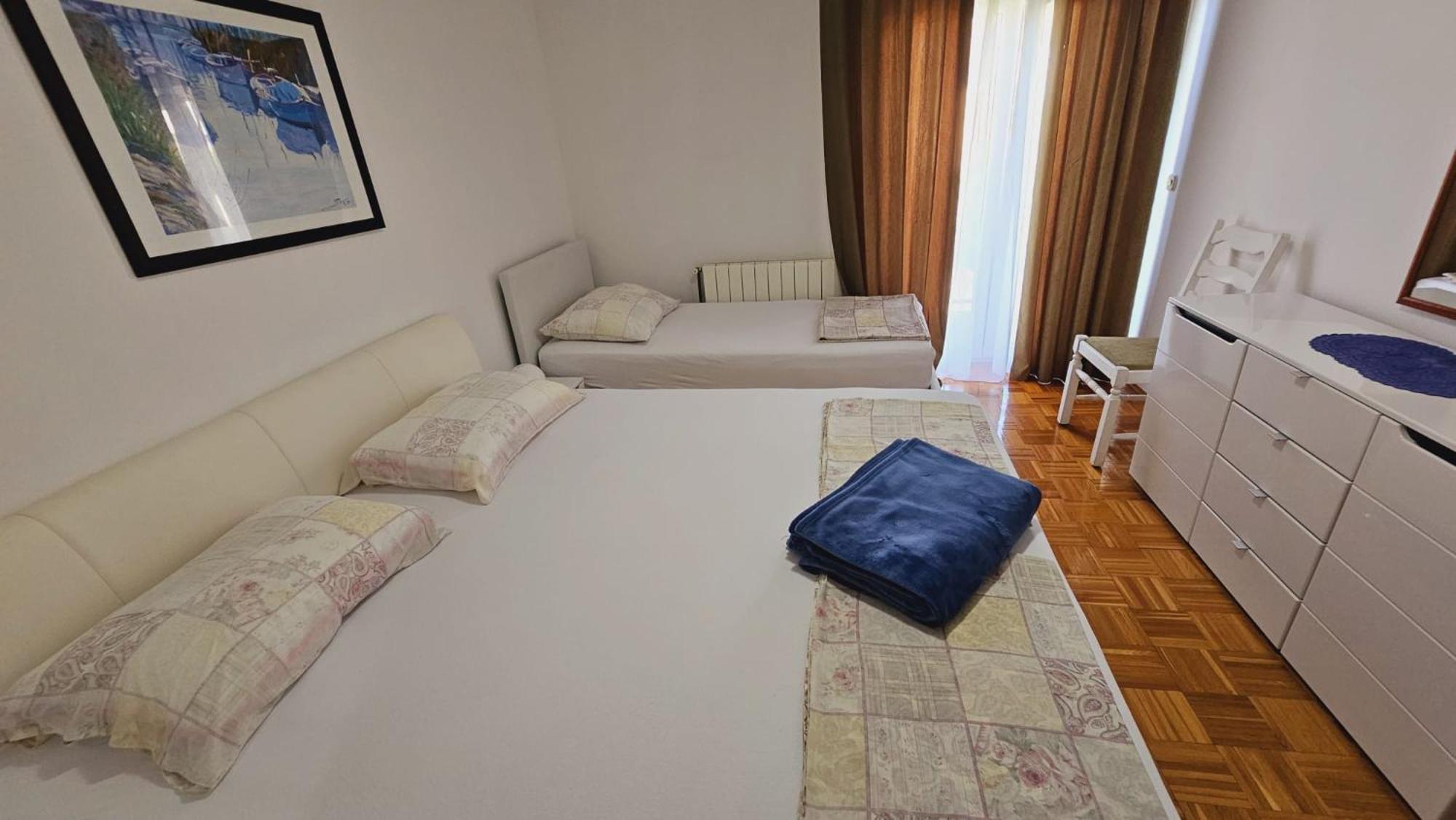 Apartment House Berry Primosten Bagian luar foto